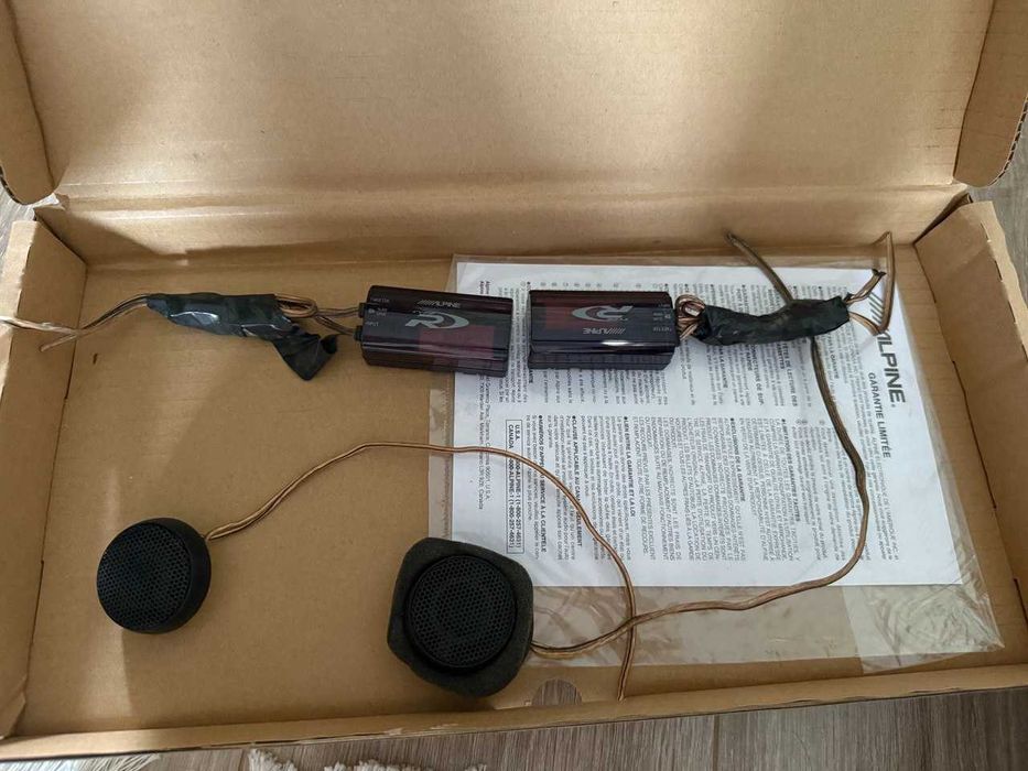 Качественная 2-компонентная акустика Alpine SPR-50C (б/у)