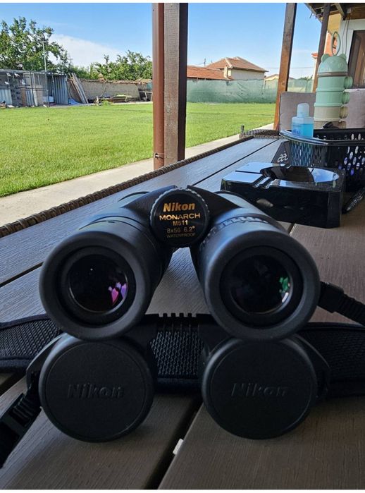Бинокъл NIKON MONARCH 5 8X56