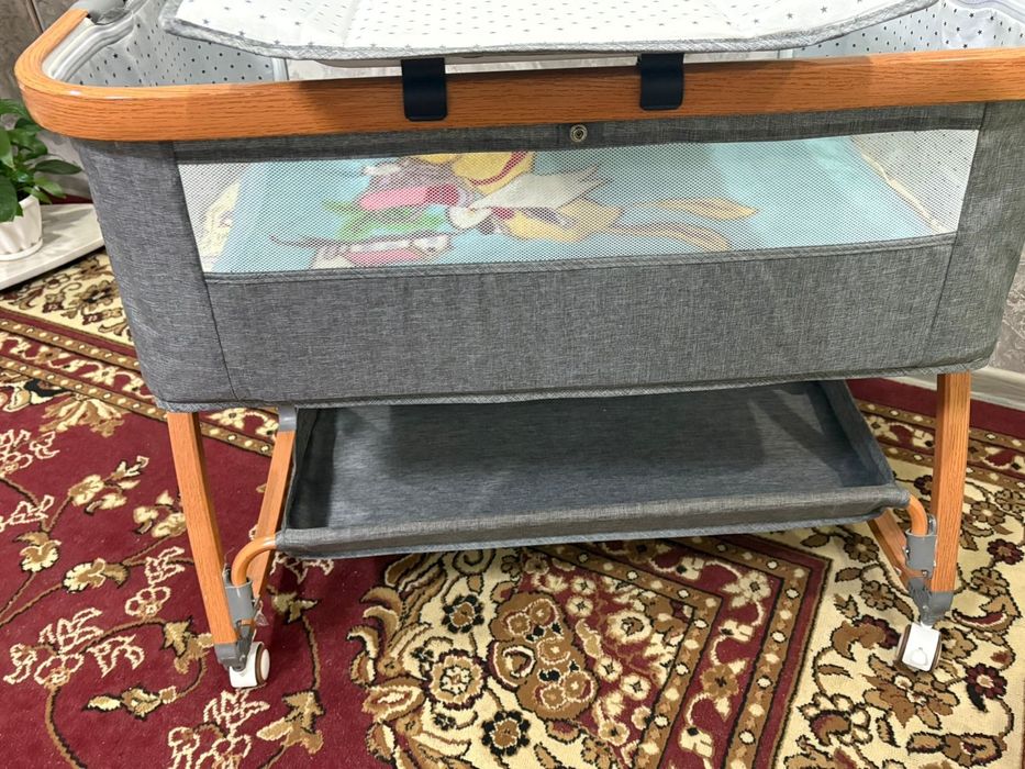 Продам детскую кроватку