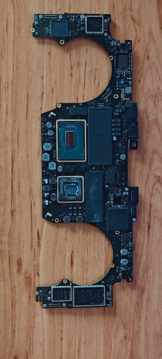 Logic Board MacBook Pro 15" A1990