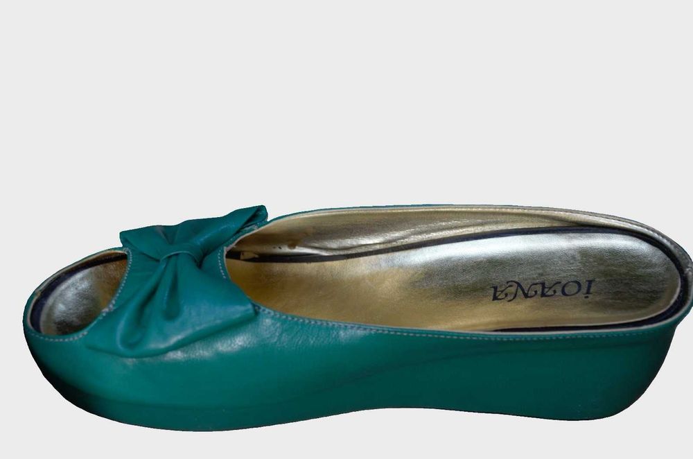 Papuci verzi piele naturala lacuita, talpa groasa, 39