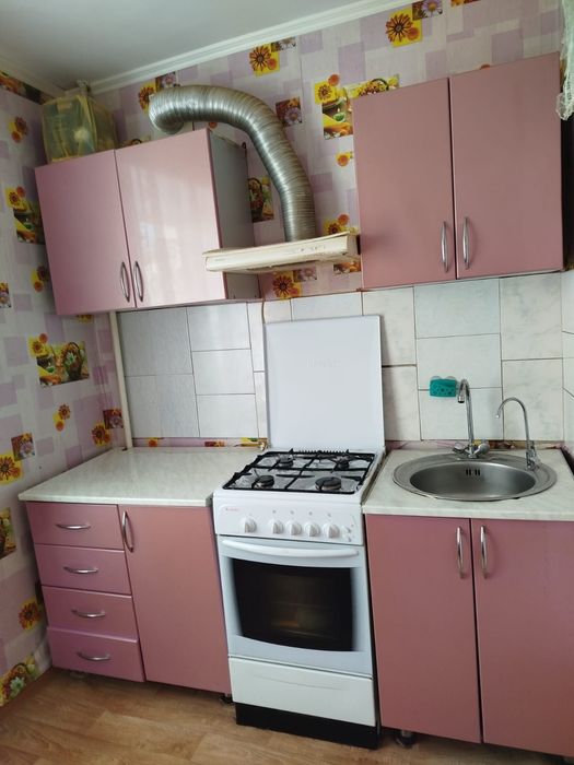 Продам квартиру 4-17