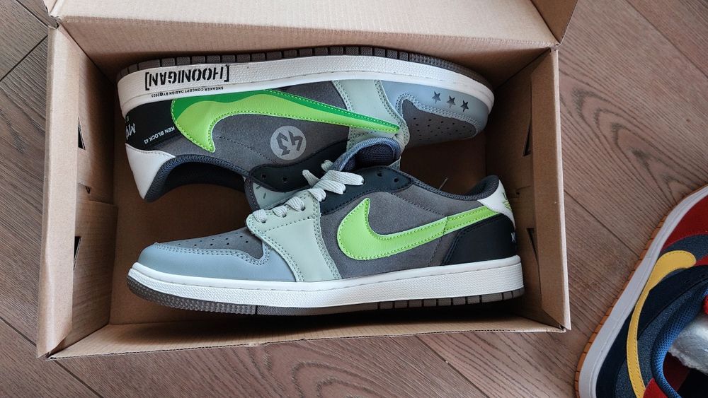 Кроссовки Джорданы новые