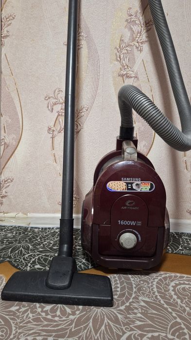 Пылесос Самсунг 1600Wв