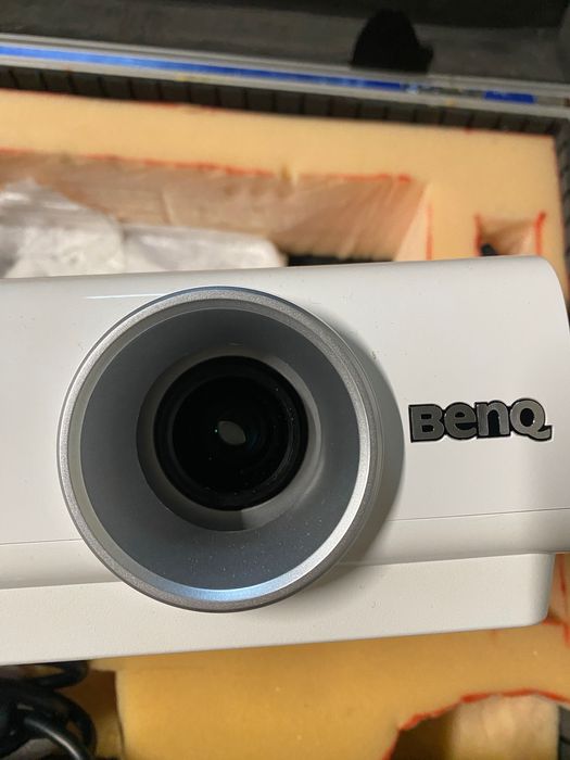 Проектор BENQ W600+