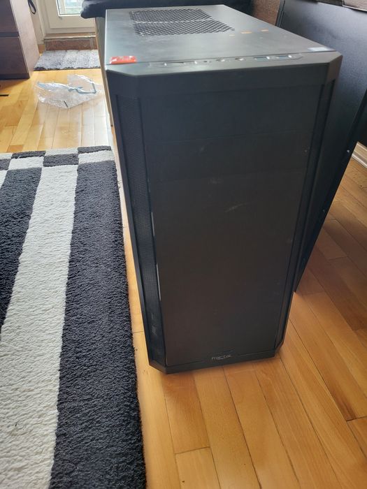 Fractal Design Core 3300