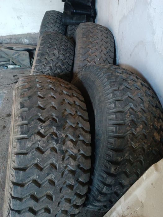 Шины грузовой.