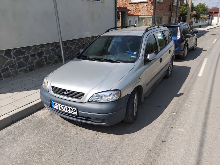 Продавам Автомобил