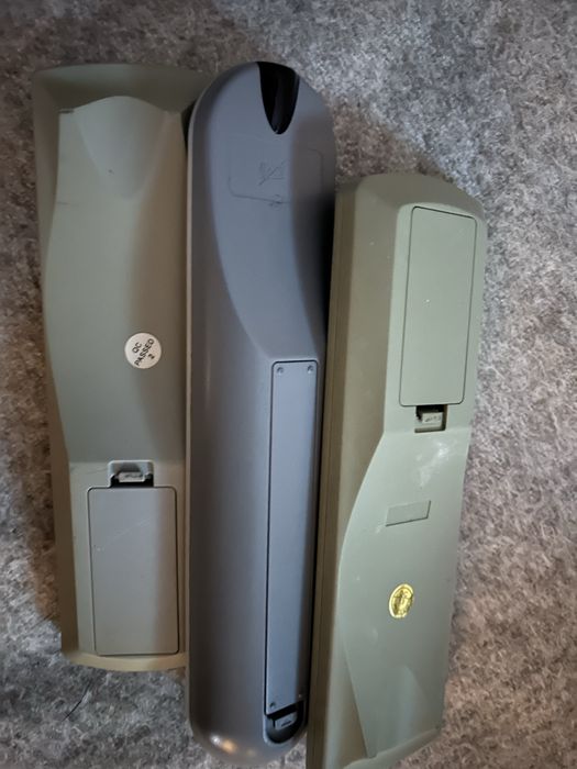 Лот от dvd дистанционни