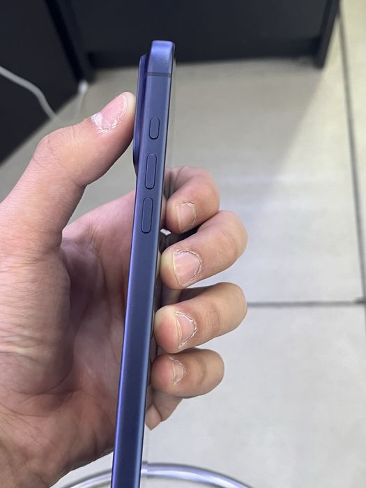 Продам Iphone 17 Pro Max 256gb E-sim