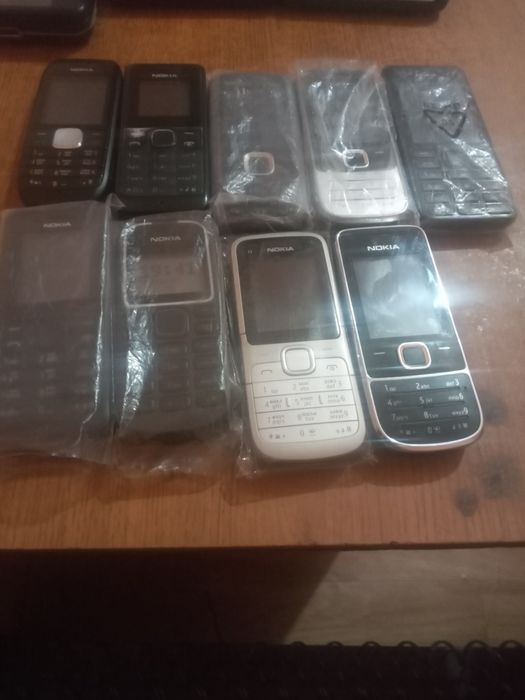 Продаю телефоны нокия орегенал
