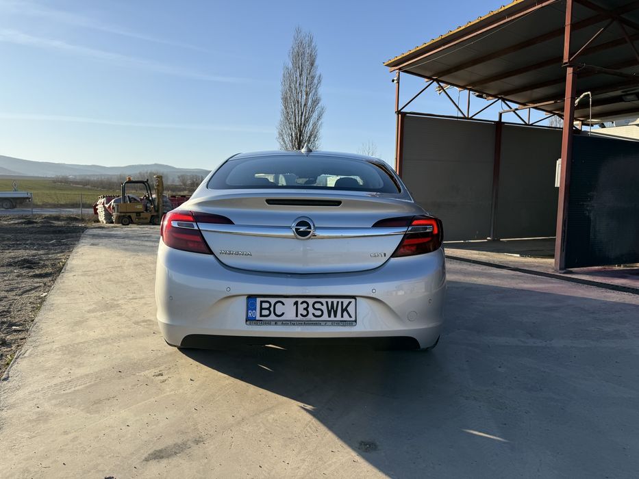 Vand Opel Insignia 2017