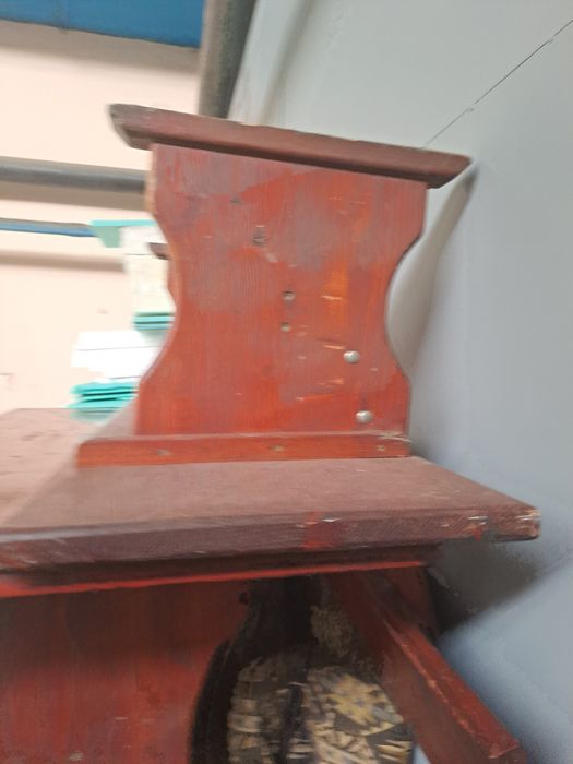 Продавам дървени маси с пейки тип Бавария