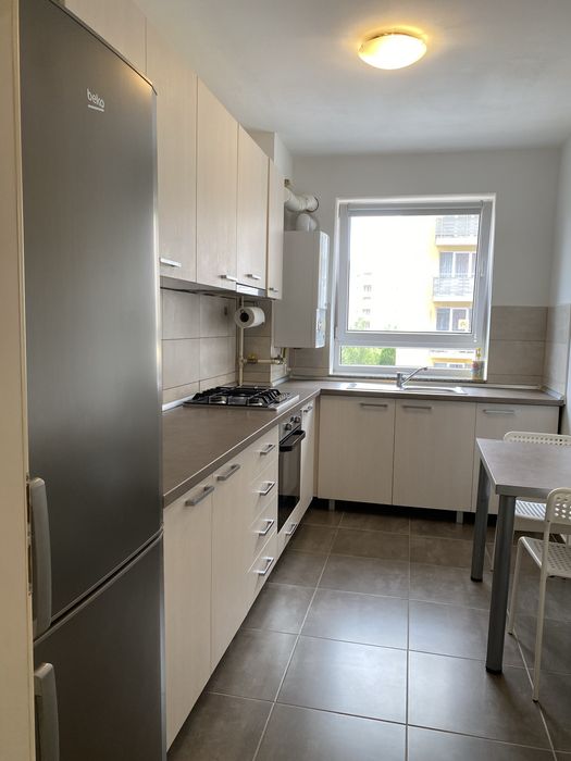 Inchiriez apartament 2 camere Avantgarden