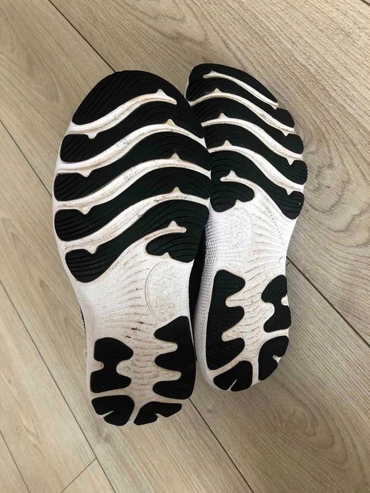 Маратонки Asics, номер 39, унисекс модел