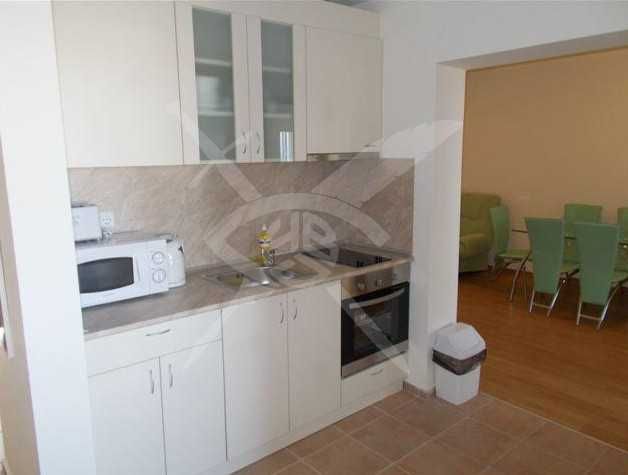 Тристаен апартамент в Елените 47207