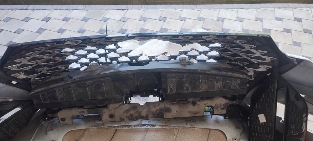 Бампер от черри аризо 6 про