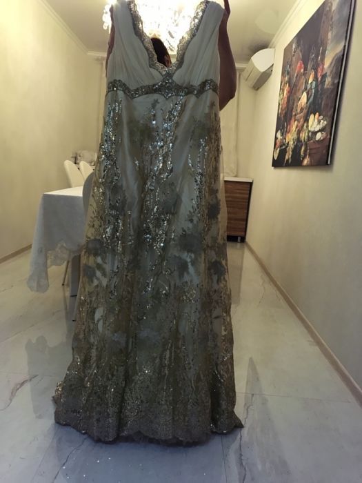 Продам шикарное свадебное платье