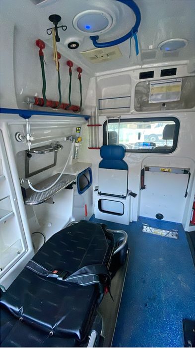 Ambulanta transporter 4x4