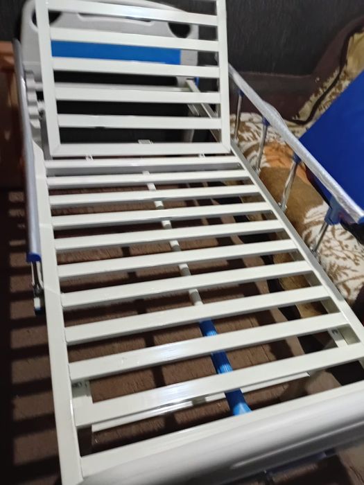 Продам медицинскую кровать