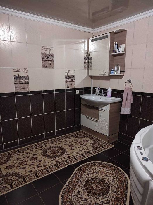 Продается 5 комнатный Дом