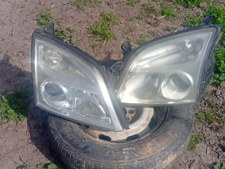 Фарове за Опел Вектра С