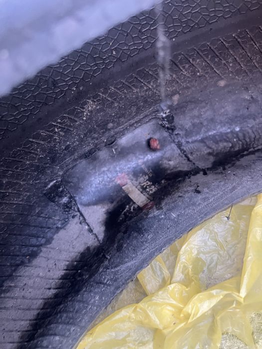 Продам резину на 225/55 r19