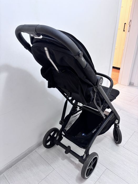 Лятна количка Cybex Beezy