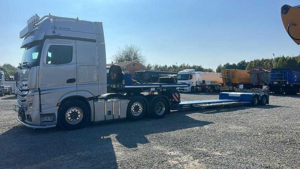 Cap tractor Mercedes Benz MP5