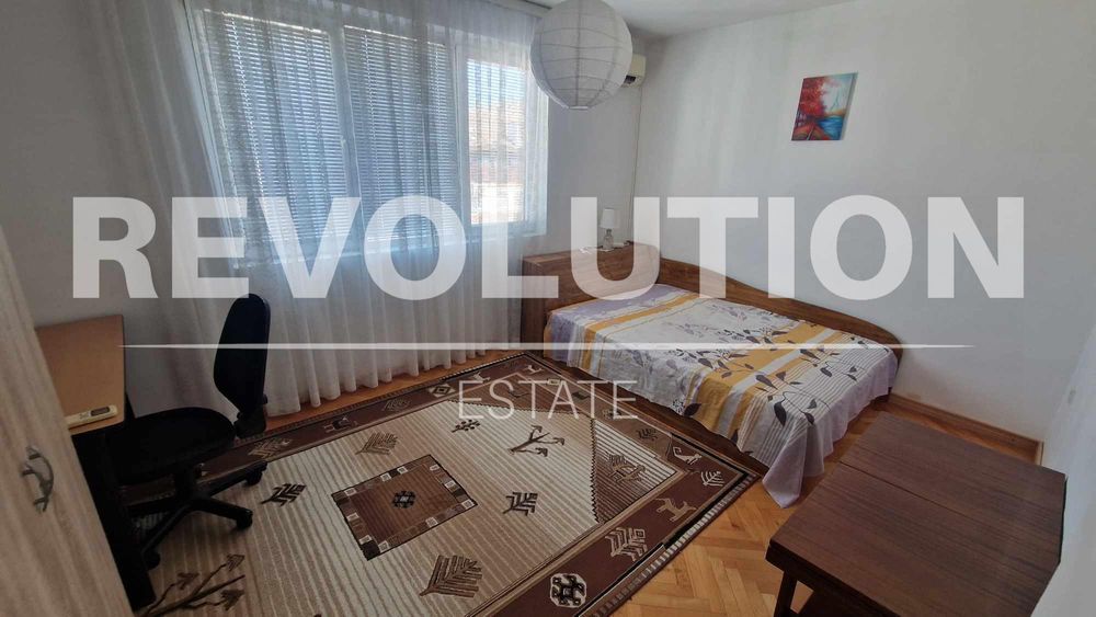 Тристаен апартамент в района на Лятно кино Тракия!