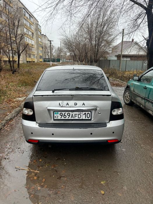 Продам Приору хэтчбек