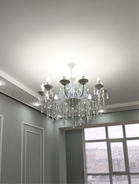 Продаётся люстра