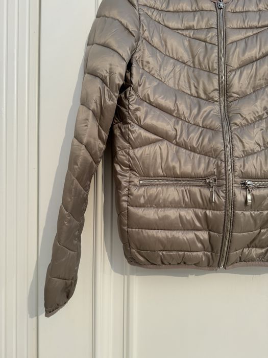 Легкая куртка