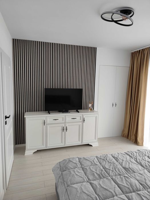 Închiriez apartament 2 camere, decomandat, modern,  bloc nou – 52 mp