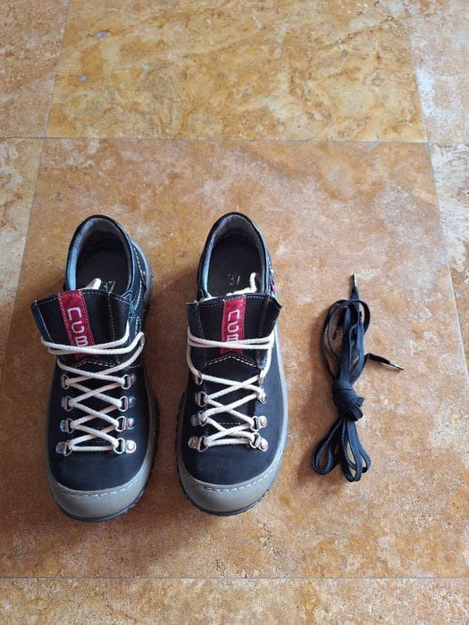 Vând adidași ghete Nagaba 37NOI