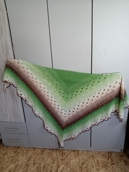 Продажа шалей ручной работы