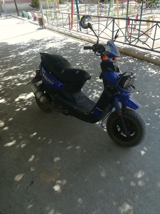 Продаю скутер 150 куб
