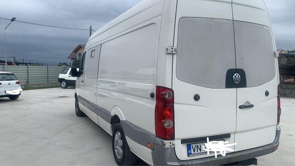 Volkswagen Crafter 8+1