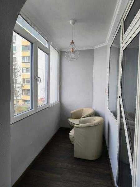 Стилно обзаведен двустаен дом под наем във Възраждане