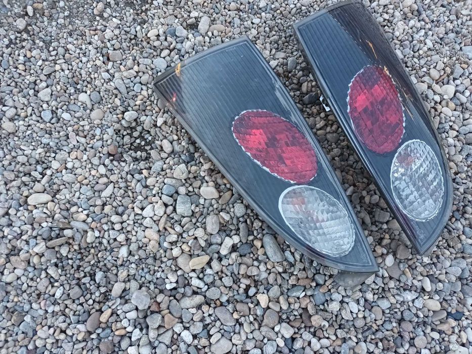 ляв и десен тунинг стоп за форд фокус FORD FOCUS