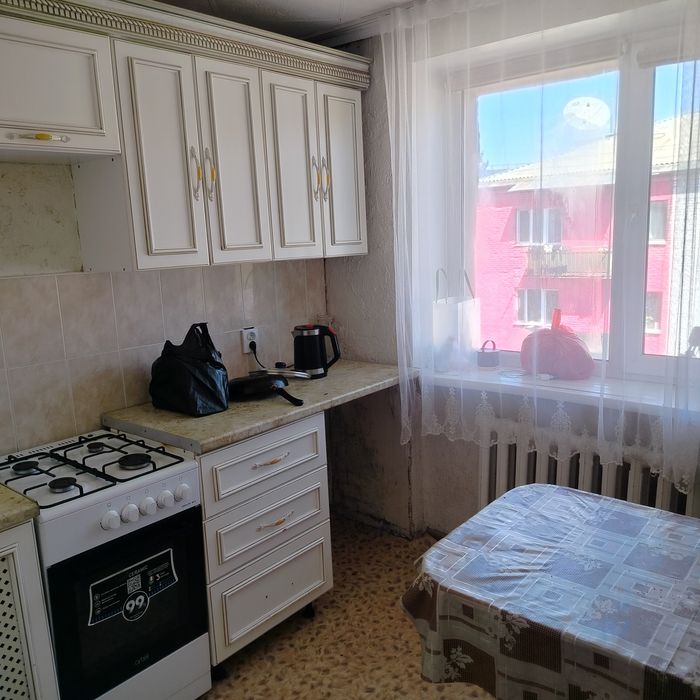 Продам 2-комнатную квартиру