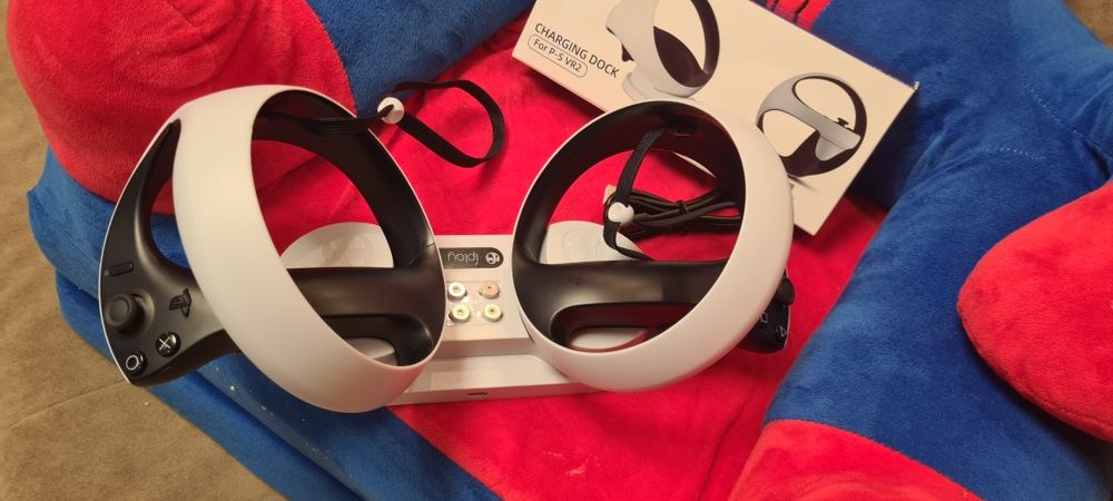 Док станция Ps5.