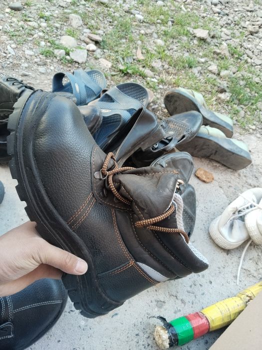 Рабочи аяк киым 15000 нан