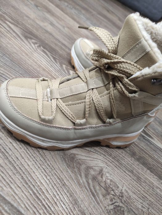 Зимние ботинки 36/37 р