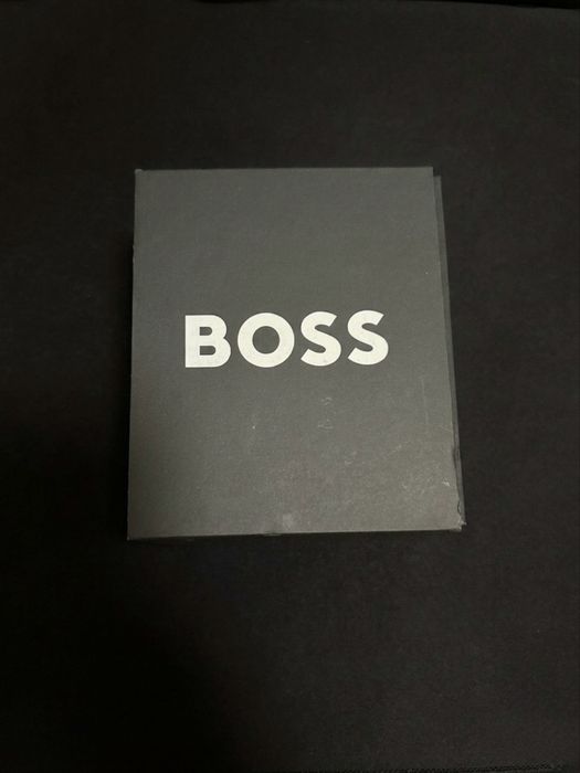HUGO BOSS Часовник
