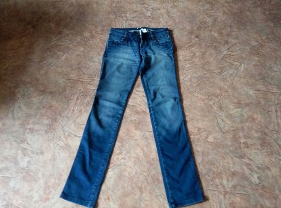 Женские джинсы черные