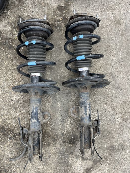 Amortizor / Telescop Toyota RAV4 XA40 2013 2018