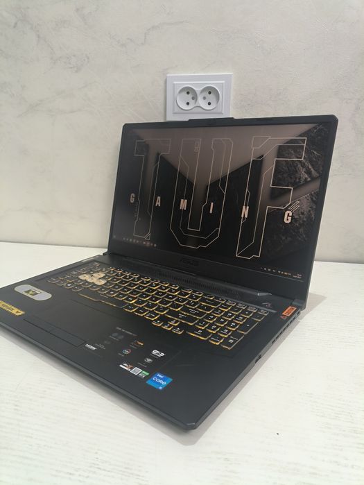 Asus Tuf gaming F17 i5-11260H RTX 3050 FX706H 17.3" FullHD IPS  16Gb/5