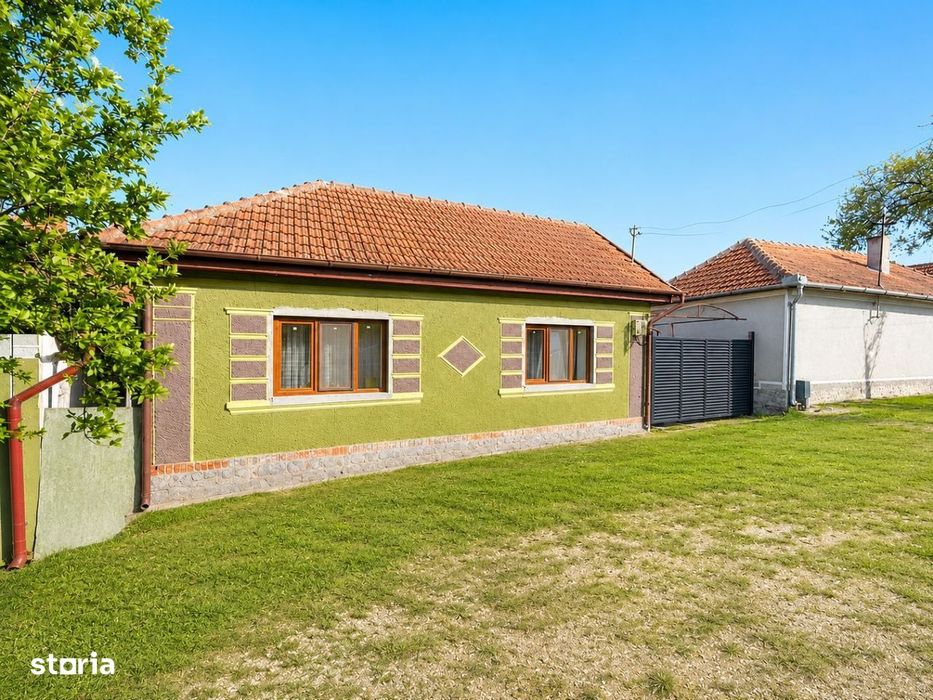 Casă renovată Hidișel