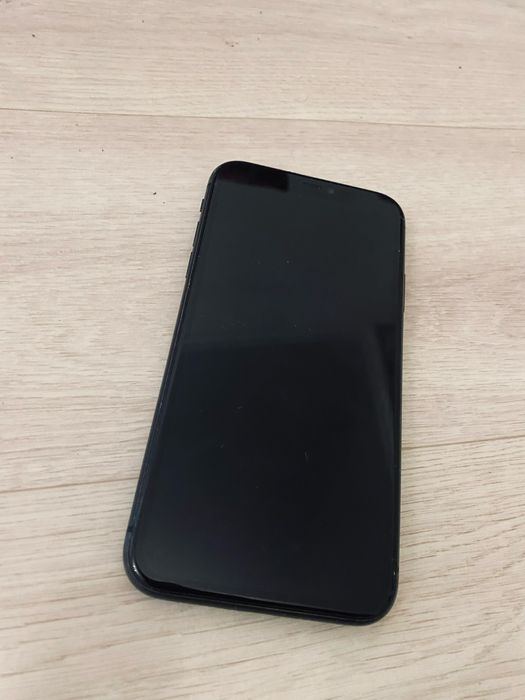 Айфон 11 б/у срочно